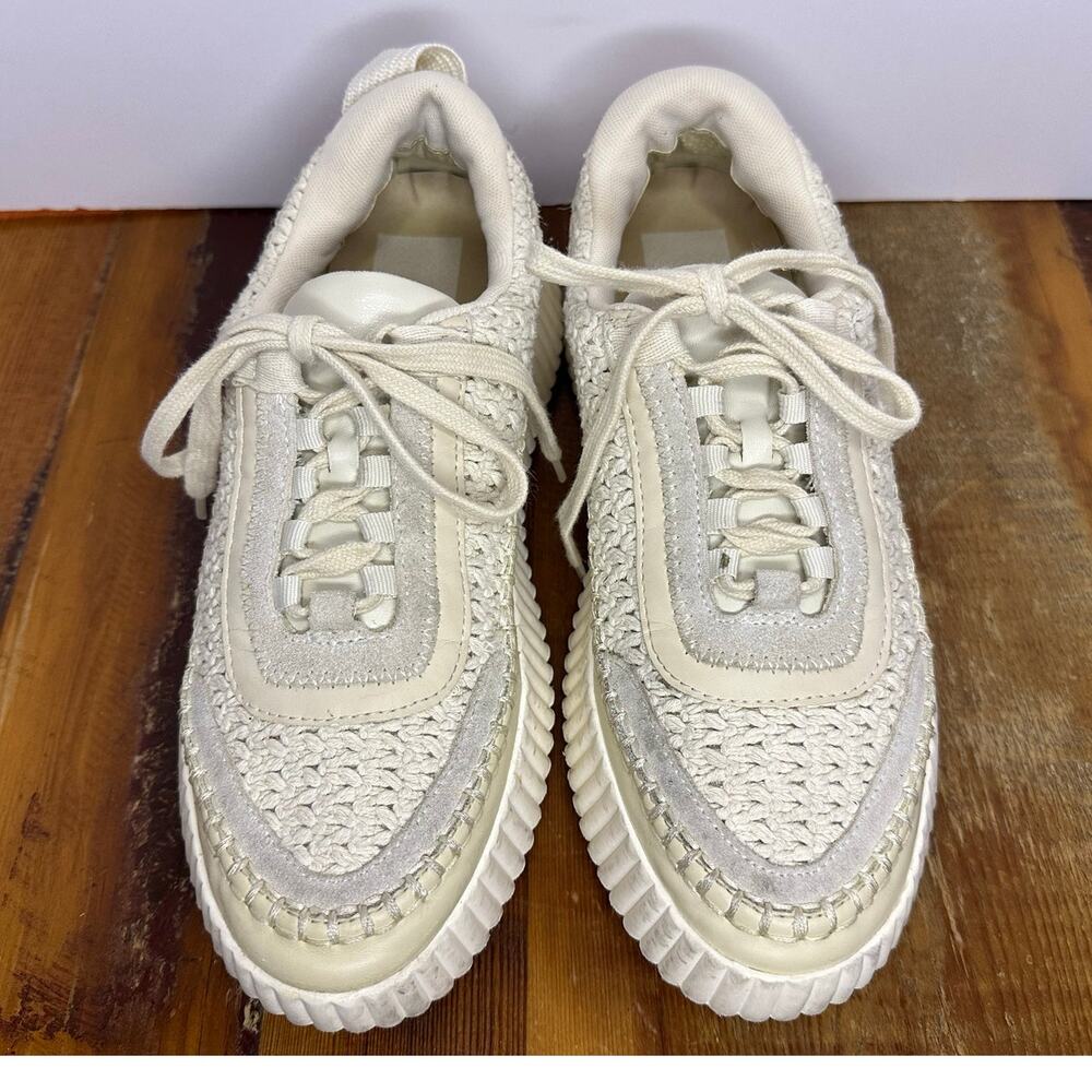Dolce Vita Dolen Crochet Platform Sneakers Beige Size 9 Fashion Casual Chic - Picture 2 of 9